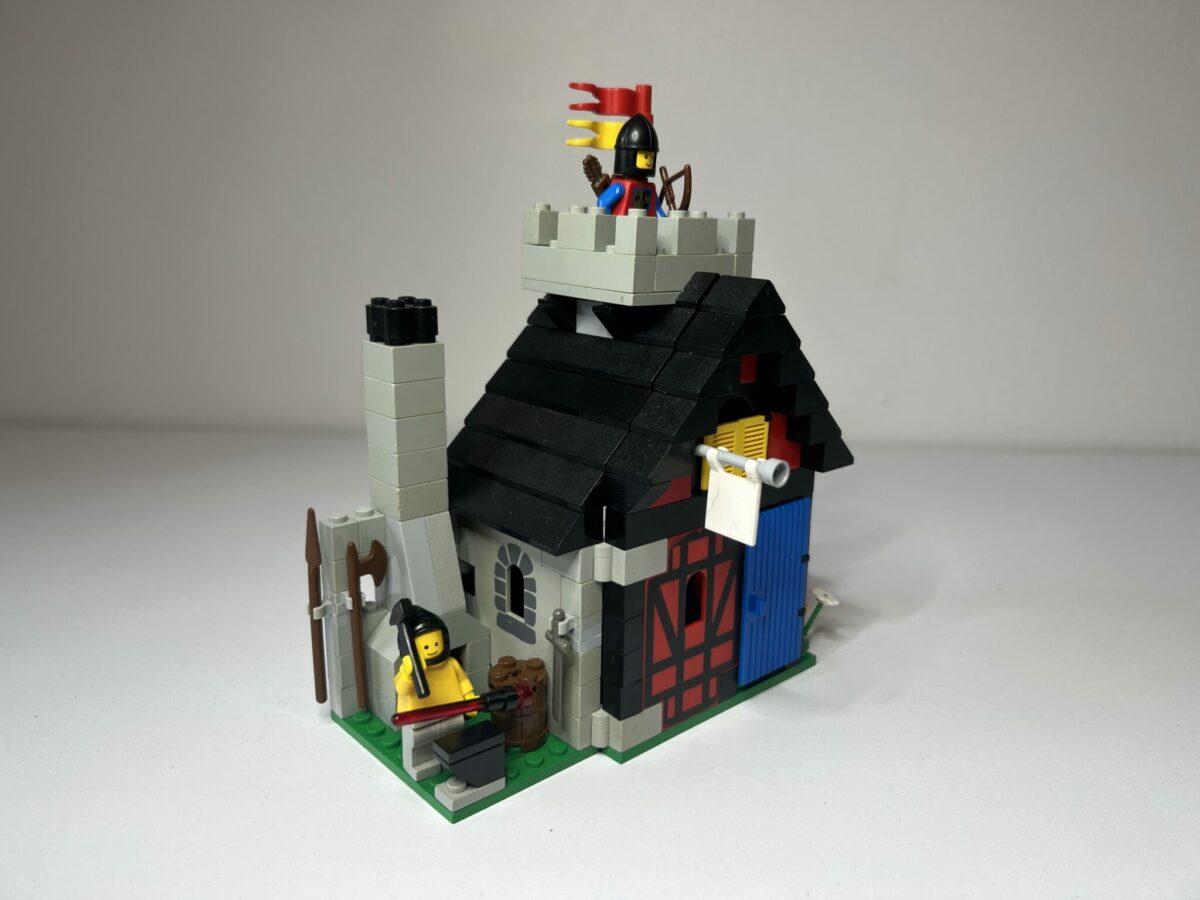 LEGO – Guarded Inn modified – Scrollmaster
