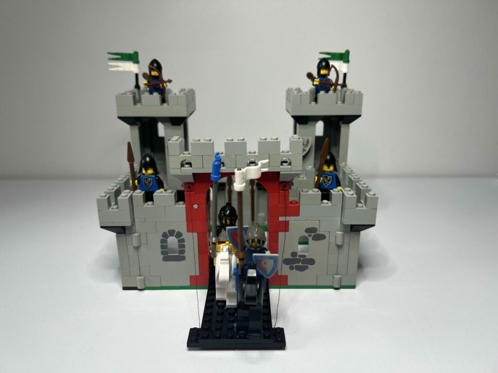 LEGO 6073 Knight s Castle 1984 Scrollmaster